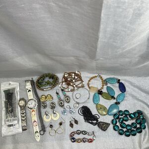 JEWELRY LOT  Vintage Modern Junk Craft Wear Jewelry COACH CHICOS ETC